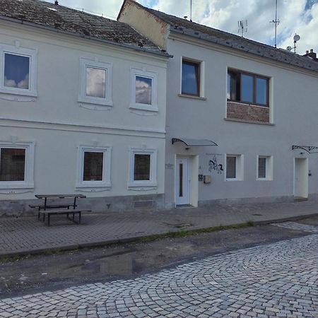 U Dragouna Cholina Eksteriør bilde